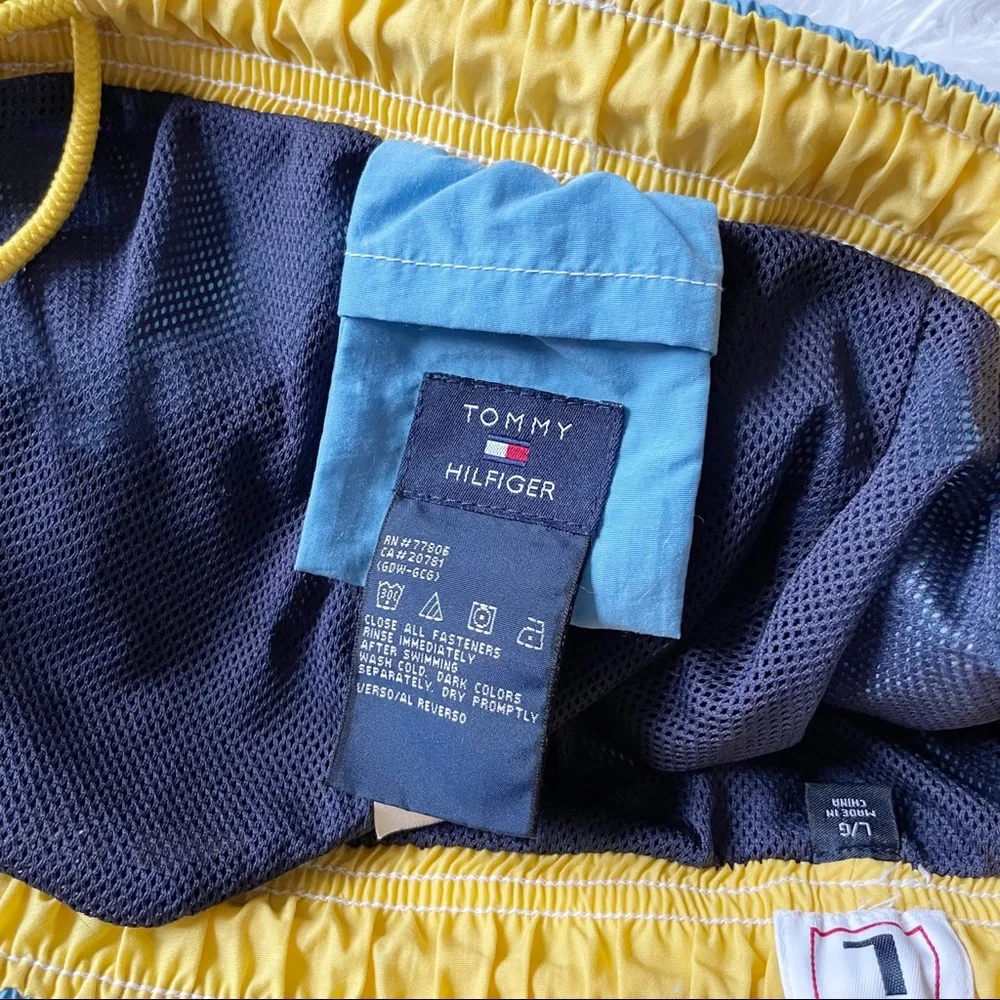 Tommy Hilfiger Swim Trunks Large Mens Shorts